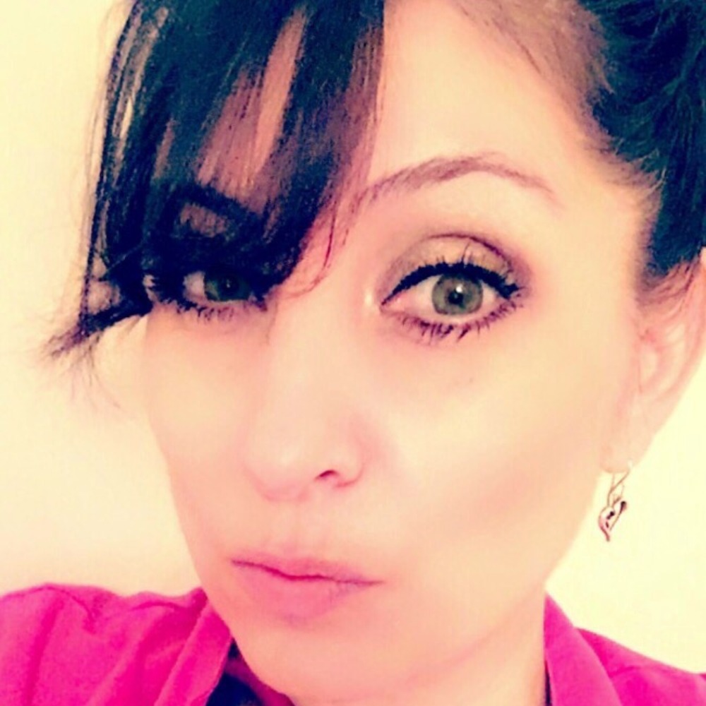 Meet your Posher, Stacey